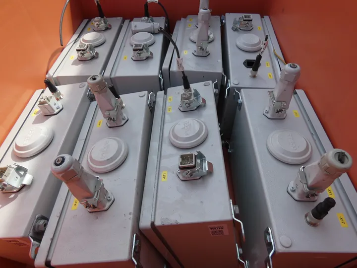 Konvolut Schaltkästen, Verteiler, Elektrotechnik